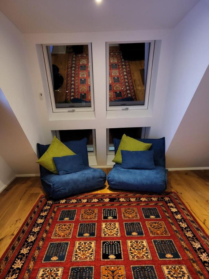Skysuite Holiday Home Wenen Buitenkant foto