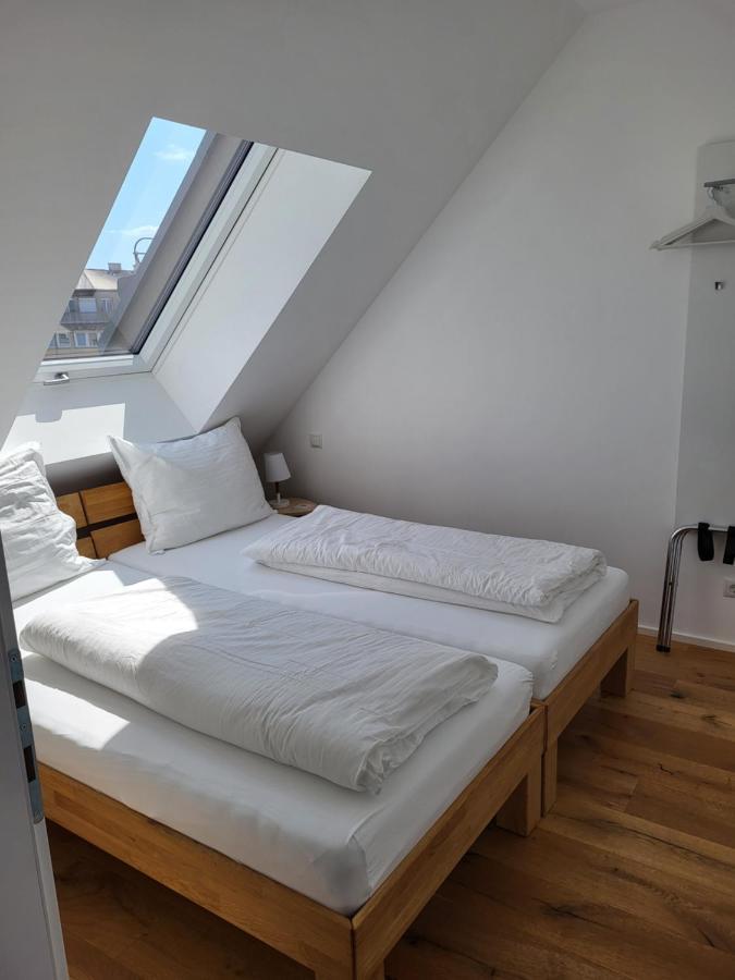 Skysuite Holiday Home Wenen Buitenkant foto